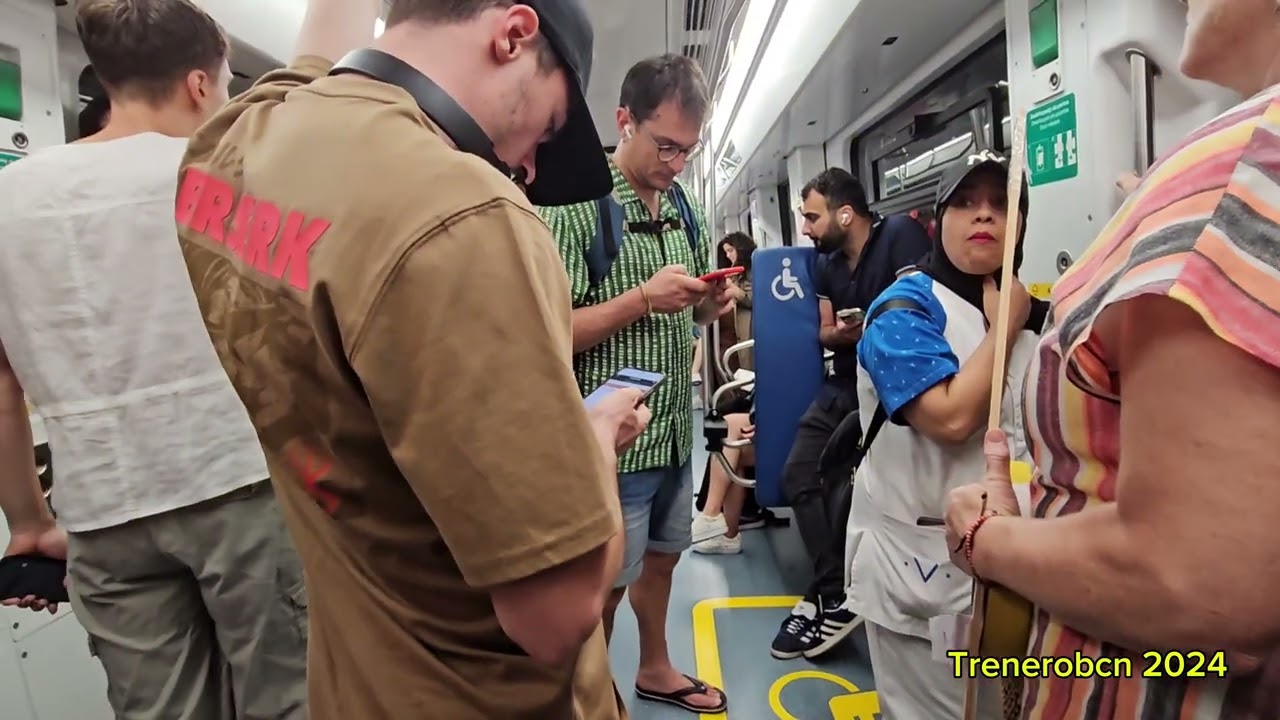 Metro Barcelona Unidades 7000 L3