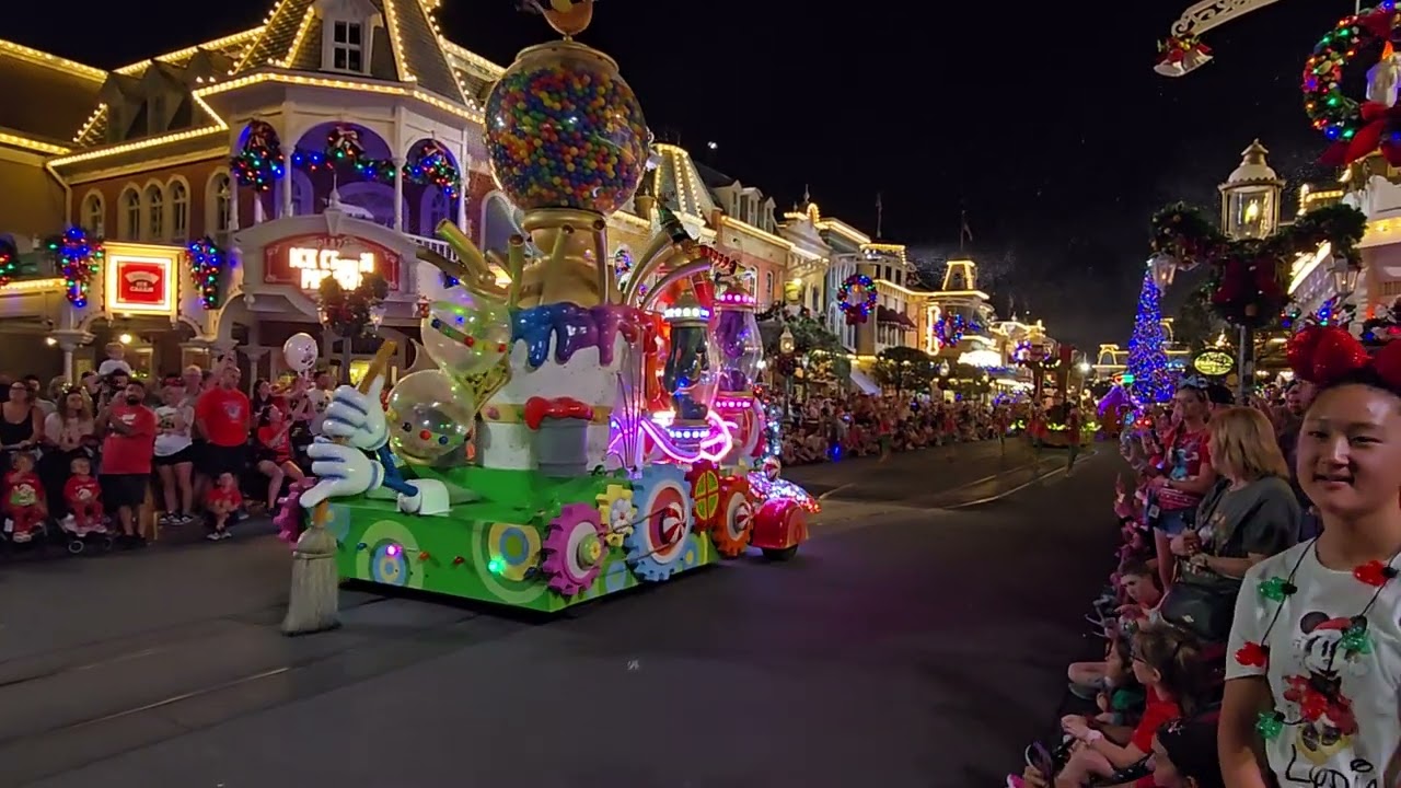 Mickey’s Once Upon a Christmas Parade 2024
