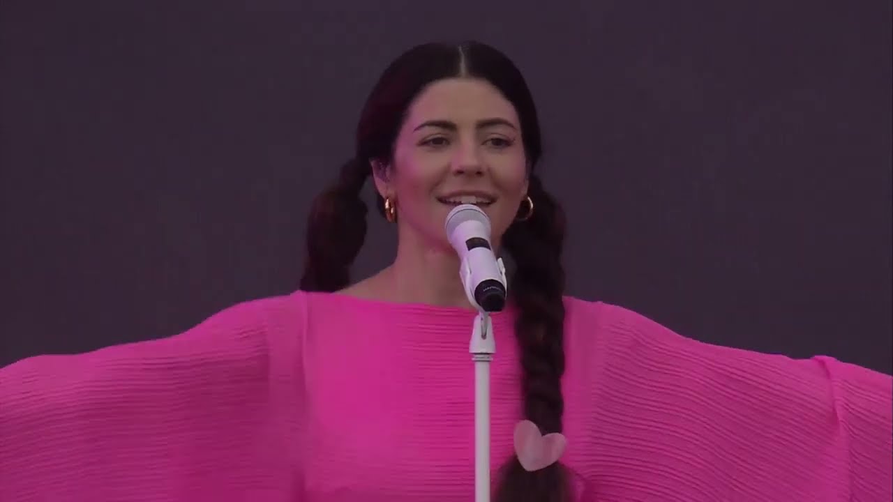 MARINA - How To Be A Heartbreaker (Live in Poland - Opener Festival 2019)