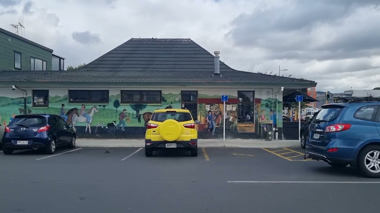 Pokeno New Zealand there famous ice-cream shops , and Pokeno Bacon.