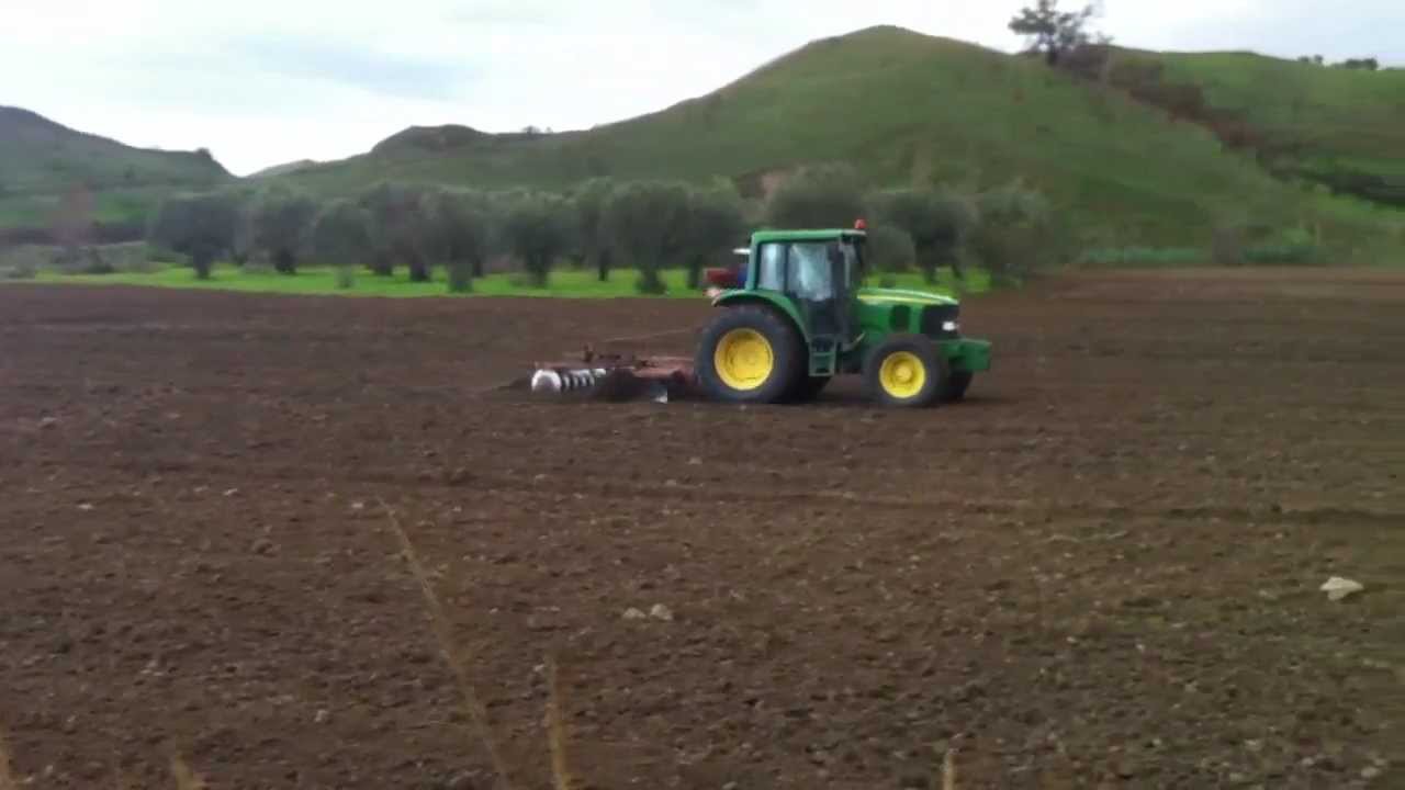 John Deere 6120