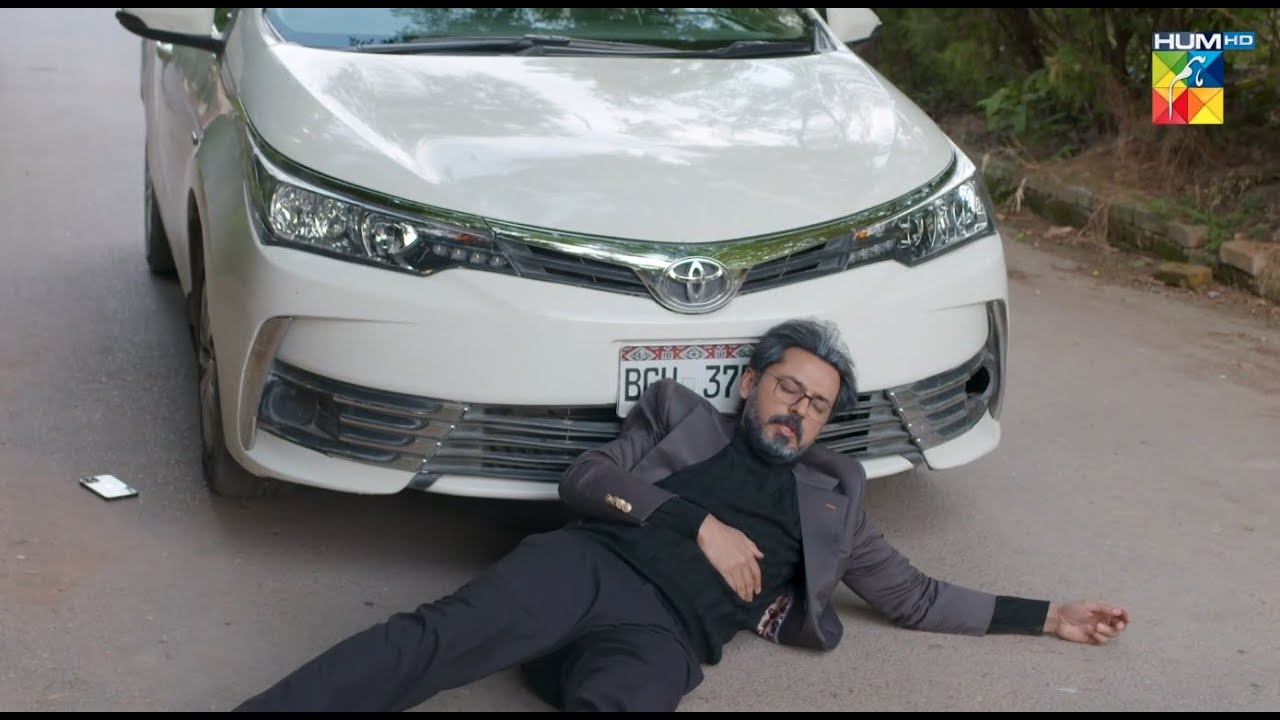 Waleed Ko Goli Kis Ne Mari...!! #mamia #bilalqureshi - Meesni - HUM TV