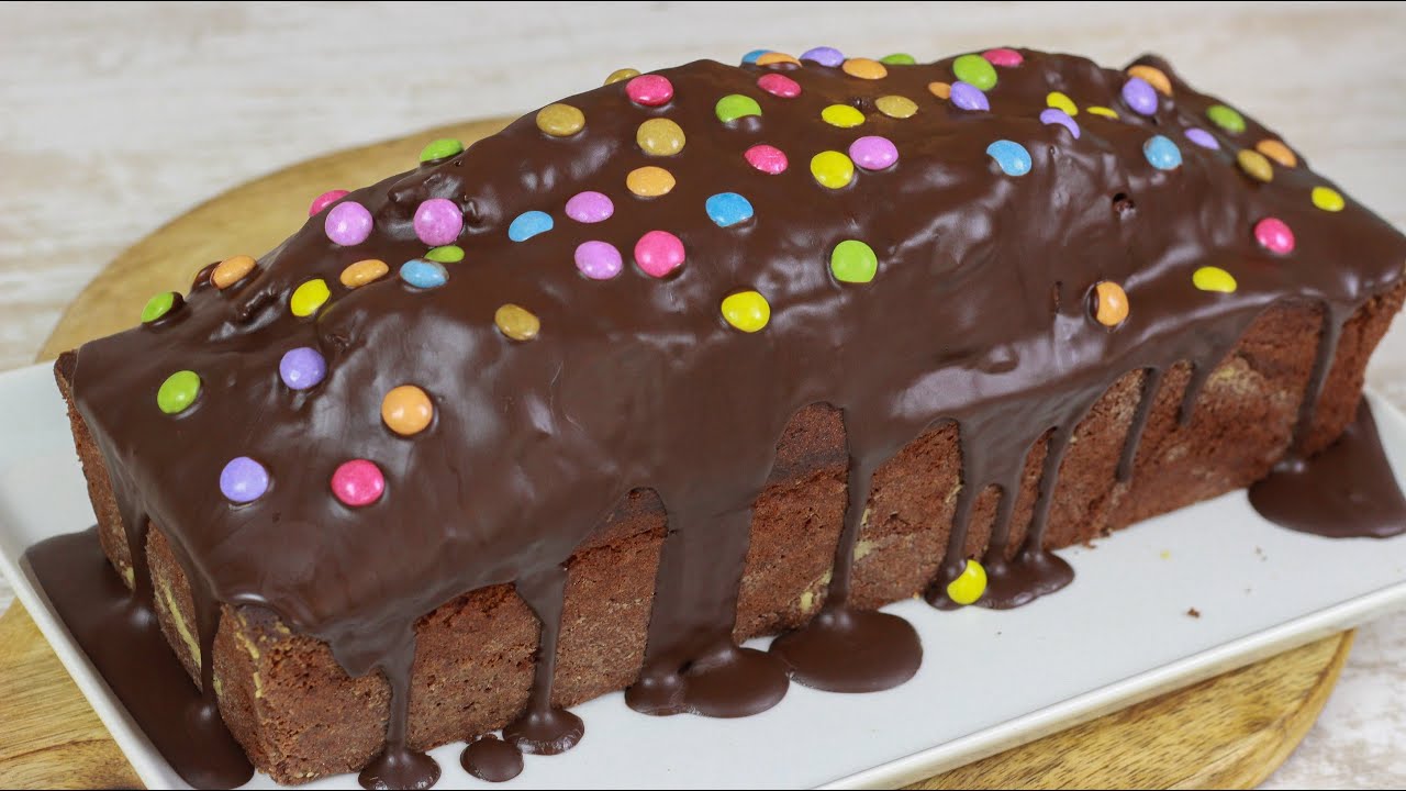 Schokokuchen mit Smarties wie in alten guten Zeiten I Geburtstagskuchen