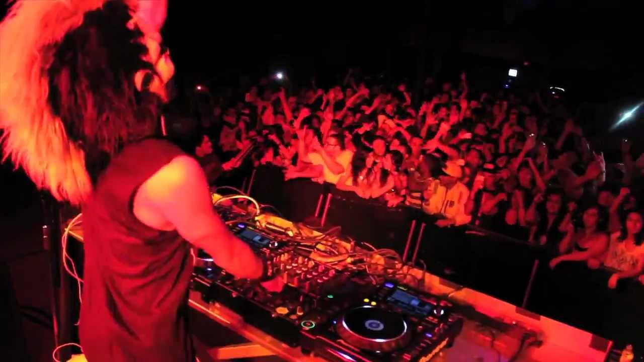 DJ Bl3nd at the  Roseland Theater in Portland Oregon 10/20/2012 (FreakShow)