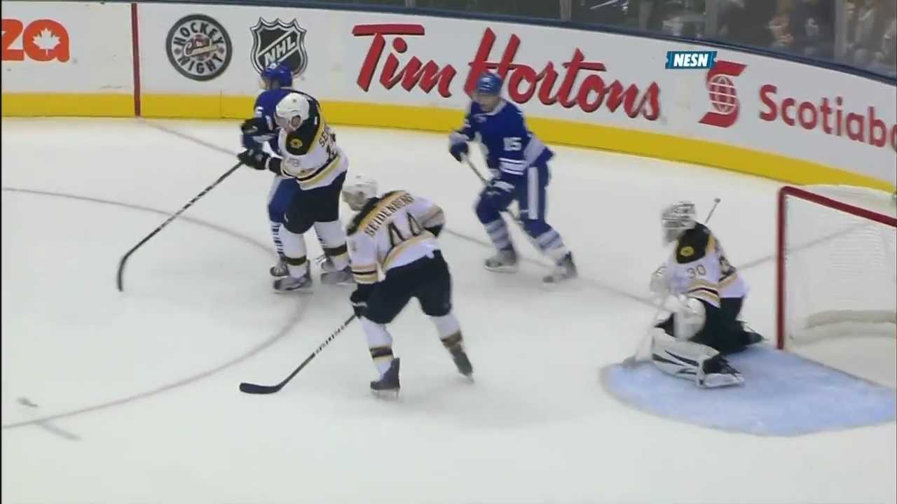 Tyler Seguin's 1st NHL Hat Trick vs Toronto 11/5/11
