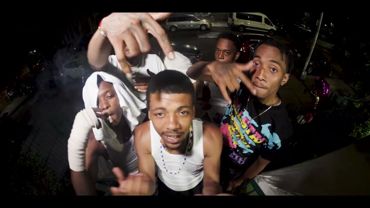 40Block Tay x Danero x Spongy Rolla- Get Close [ Dir. by @spacecovpe ]
