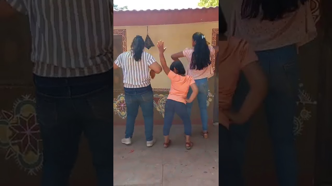 Kacha Badam|YouTube Shorts #shorts #masti #holi #holispecial #sisters #youtube #youtubeshorts