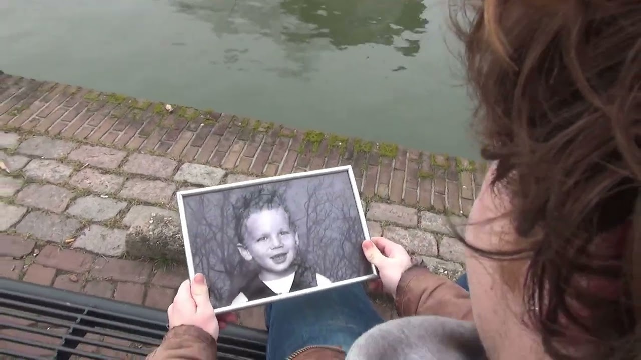 WONINGNOOD - ZOEKHETUITMAN (VIDEOCLIP)