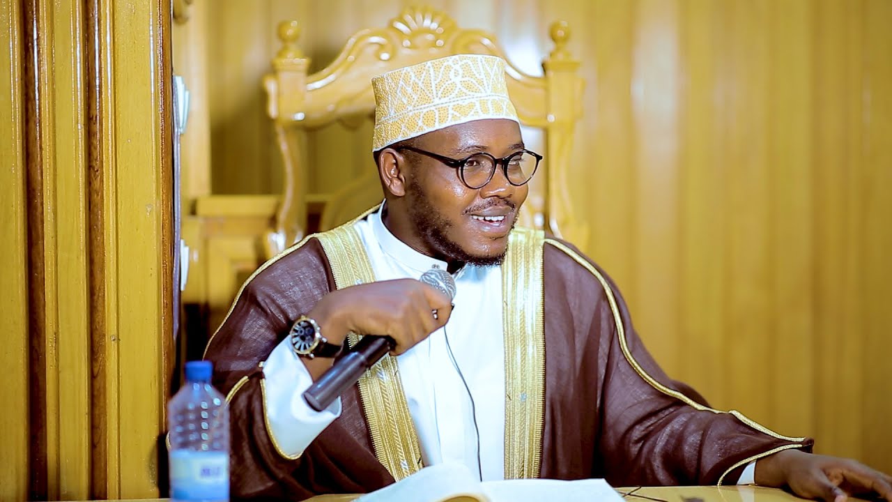 Sh Ashraf ngo hari ibihimbano 2 yabonye i Kigali ariko ngo ntazi aho byaturutse ese nawe urabikora?