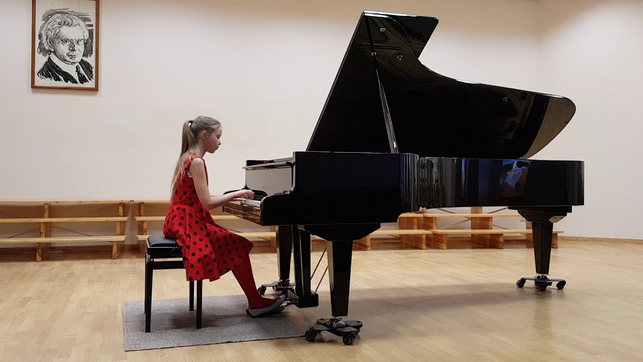 Tarptautinis V. Mikalausko jaunųjų pianistų konkursas 2020_Milda Zubavičiūtė, 9m.