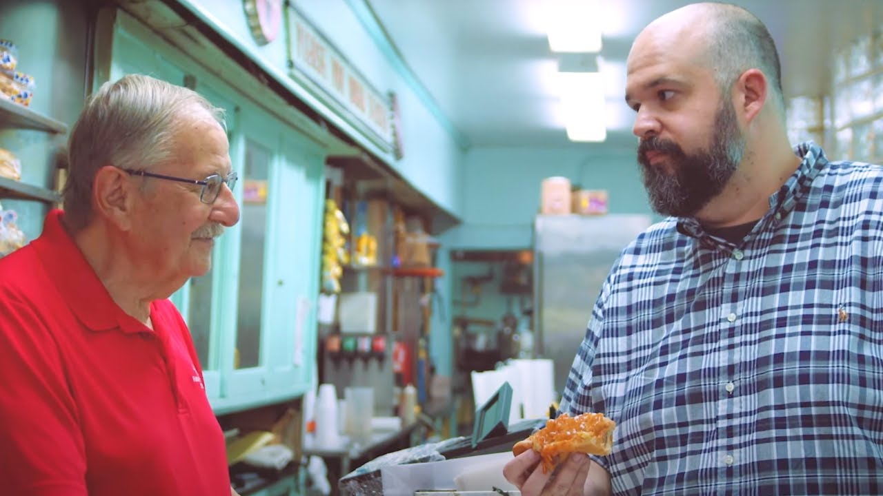 Chris' Hot Dogs - Where Hank got drunk and wrote a hit
