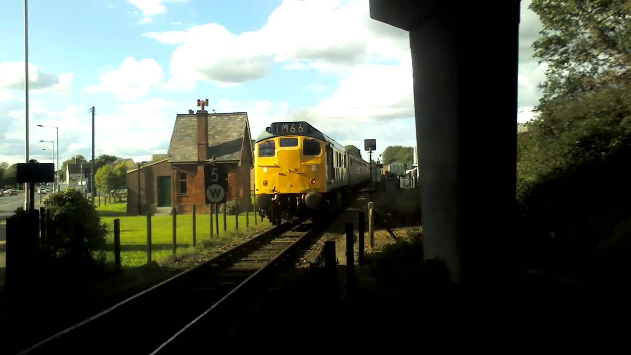 Yaxham Road LC 25057 - 20311 - 20314 (12/09/2015)