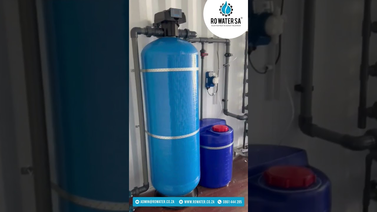 Containerized 2000 LPH Reverse Osmosis Water Purification Plant with Pre-filtration