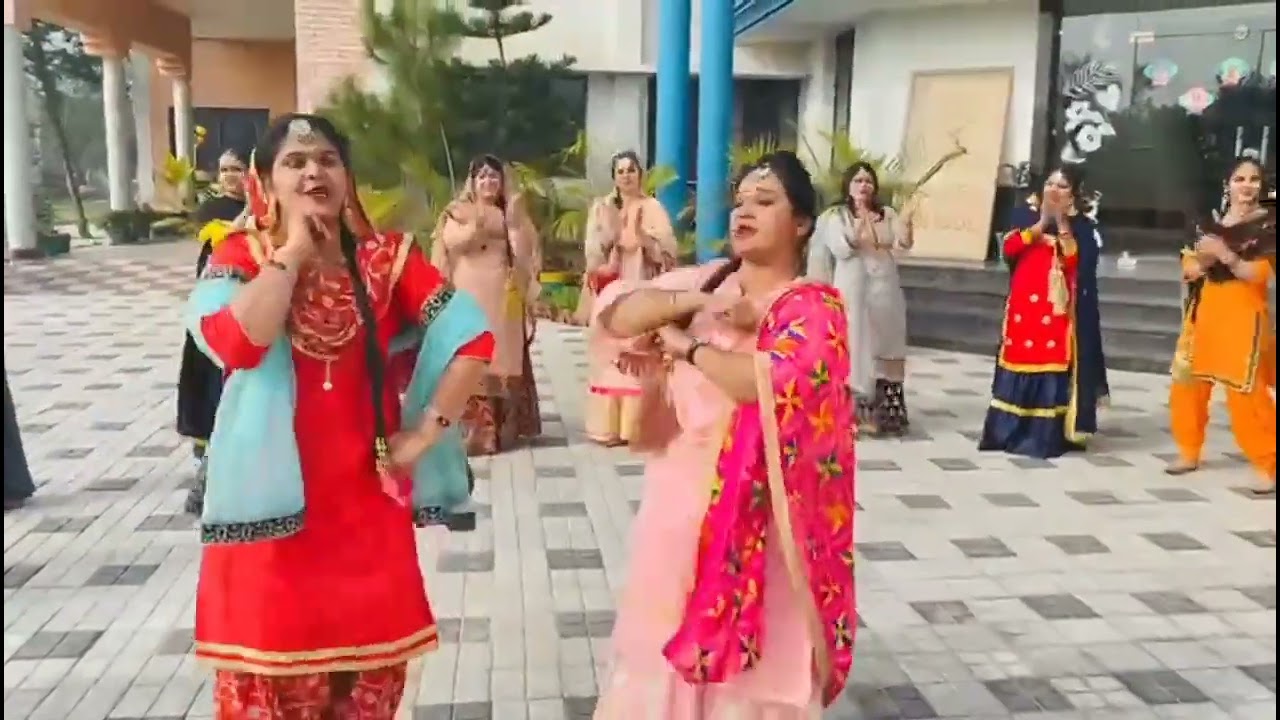 Lohri Performance By Mother Teacher International School Handiaya