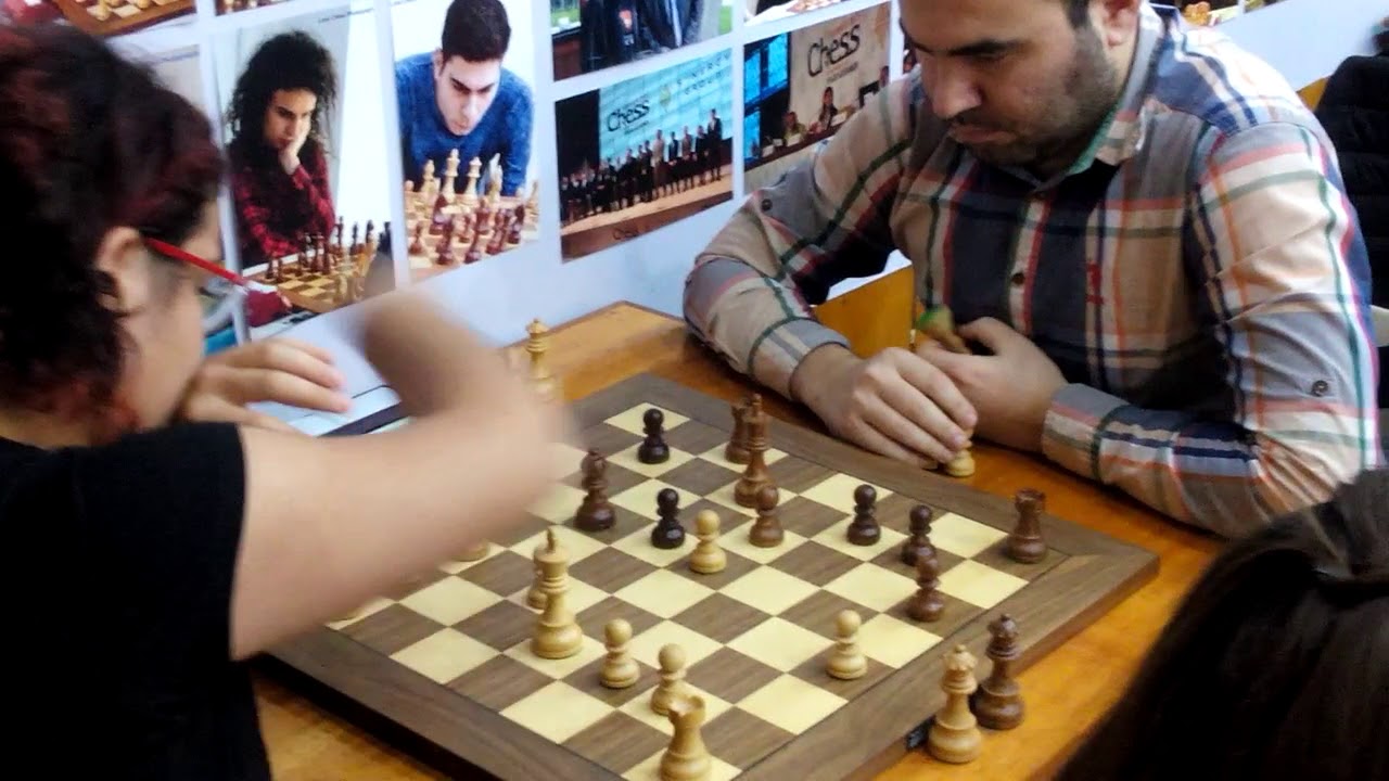 Ayan Allahverdiyeva - GM Shakhriyar Mamedyarov /  White Rook Blitz