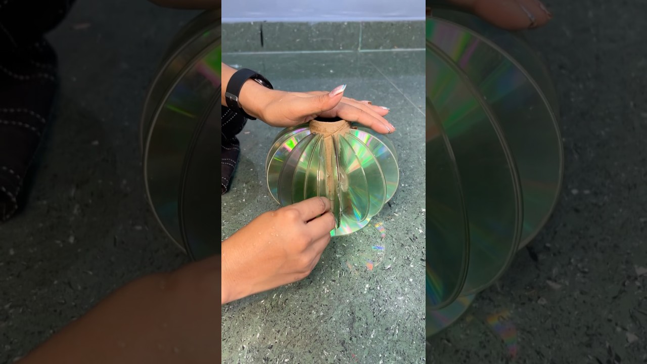 Old CD 💿 Discs Reusing for flower vase #shorts #fun #viral #trend #reuse