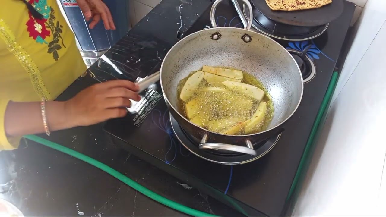 Aloo fries