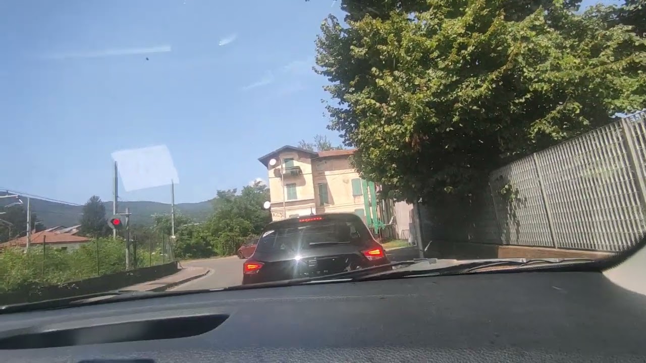 passaggio a livello di Bisuschio Andrea FS