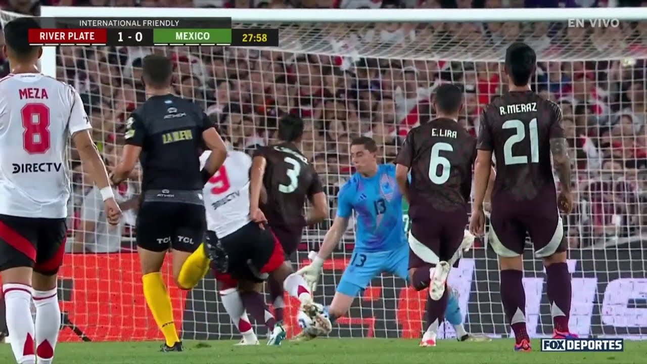 ✋ GREAT SAVE Andr&eacute;s S&aacute;nchez | River Plate 1-0 Mexico | MNTonFOXDeportes