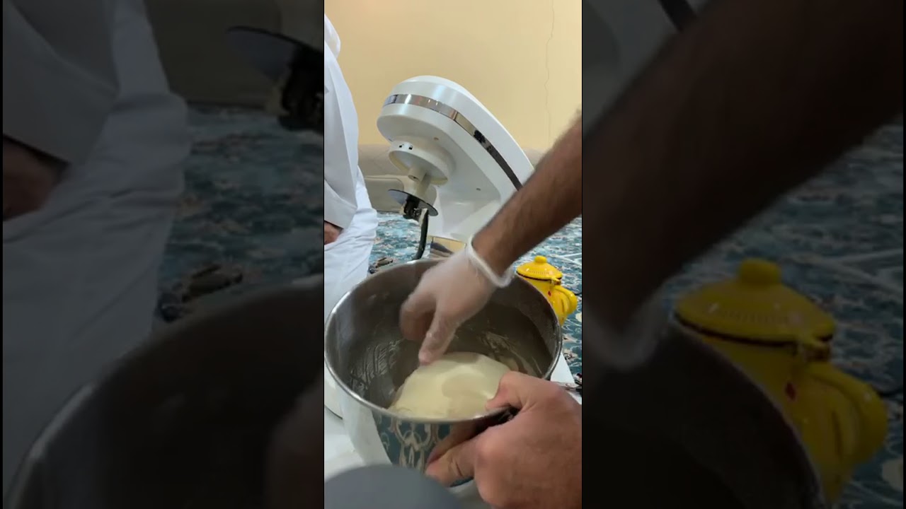 سوالف الوالدة وخبز على الصاج بطحين طيوب من سناب ابو مشاري