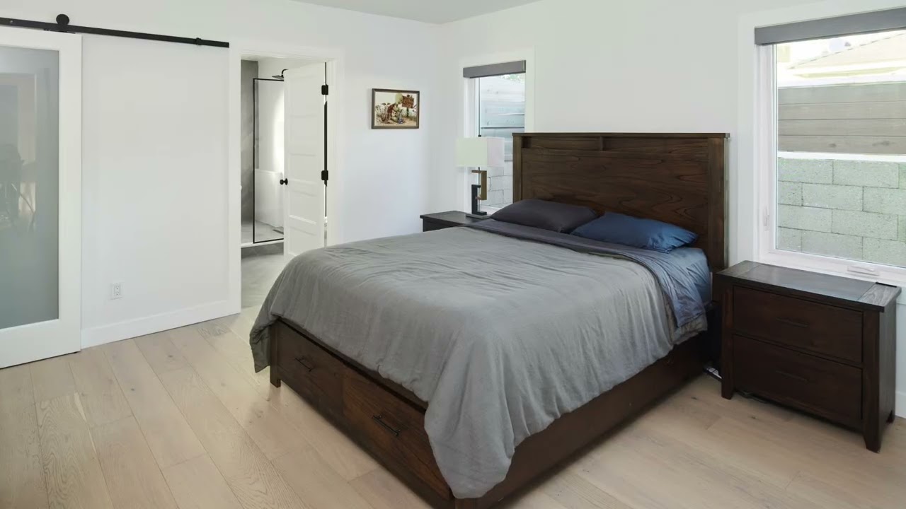 7413 Naylor Ave Los Angeles, CA 90045