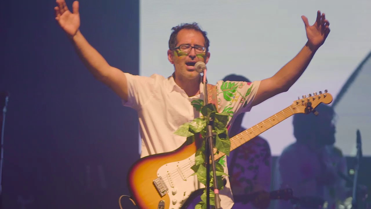 El Oso de Anteojos y el Topo - Un Bosque EnCantado EN VIVO - (VIDEO OFICIAL)