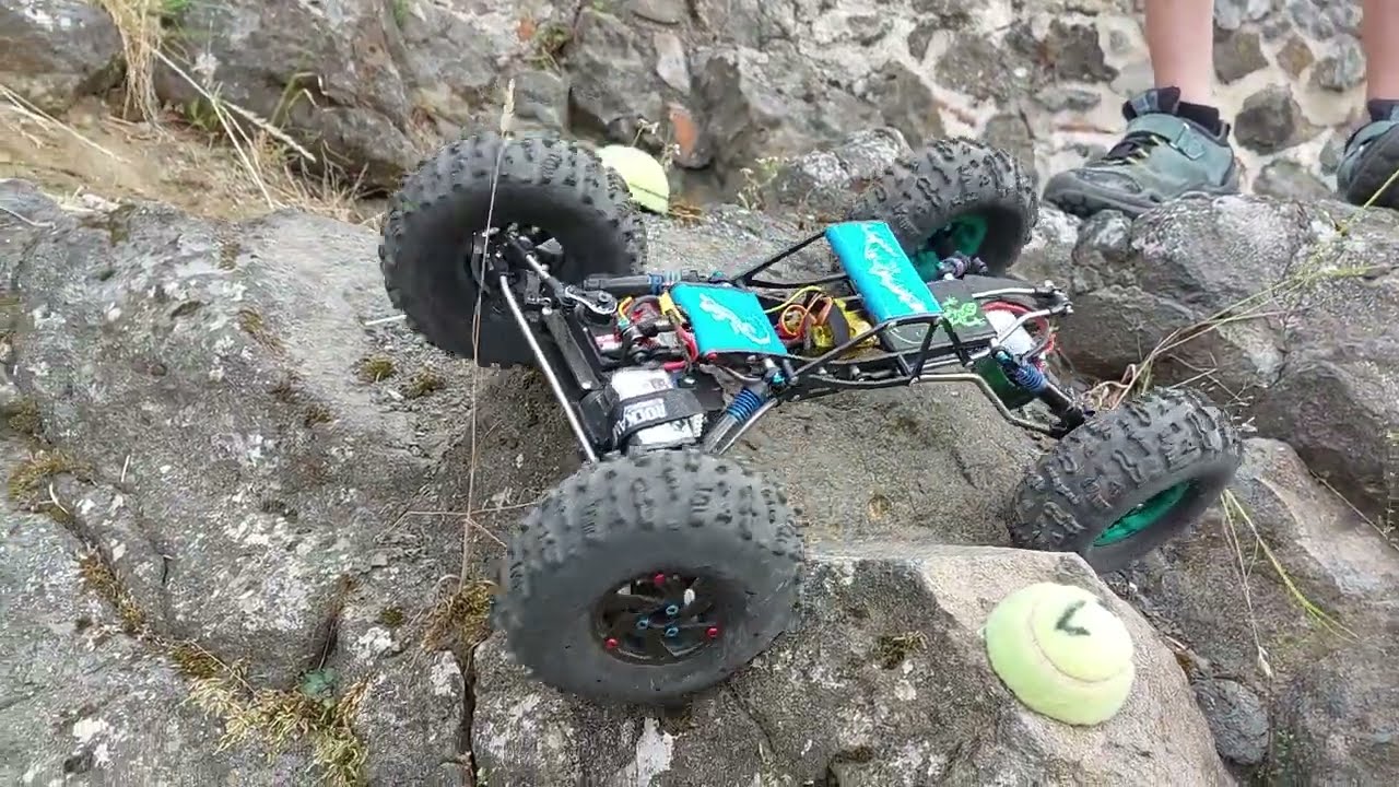 First test on the Rocks, RC4WD Bully 2 Proclass RC Crawler