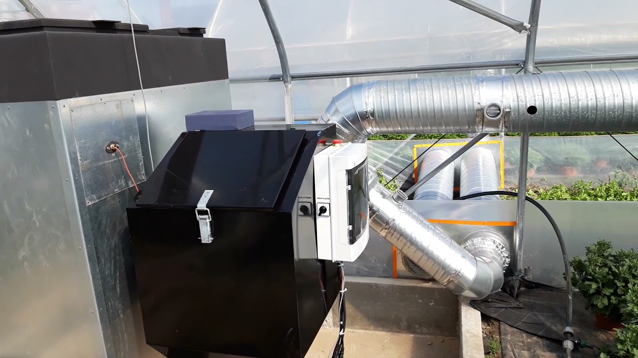 Folie stojące obok siebie, cztery obiekty - 2x nagrzewnice powietrza  po 100KW