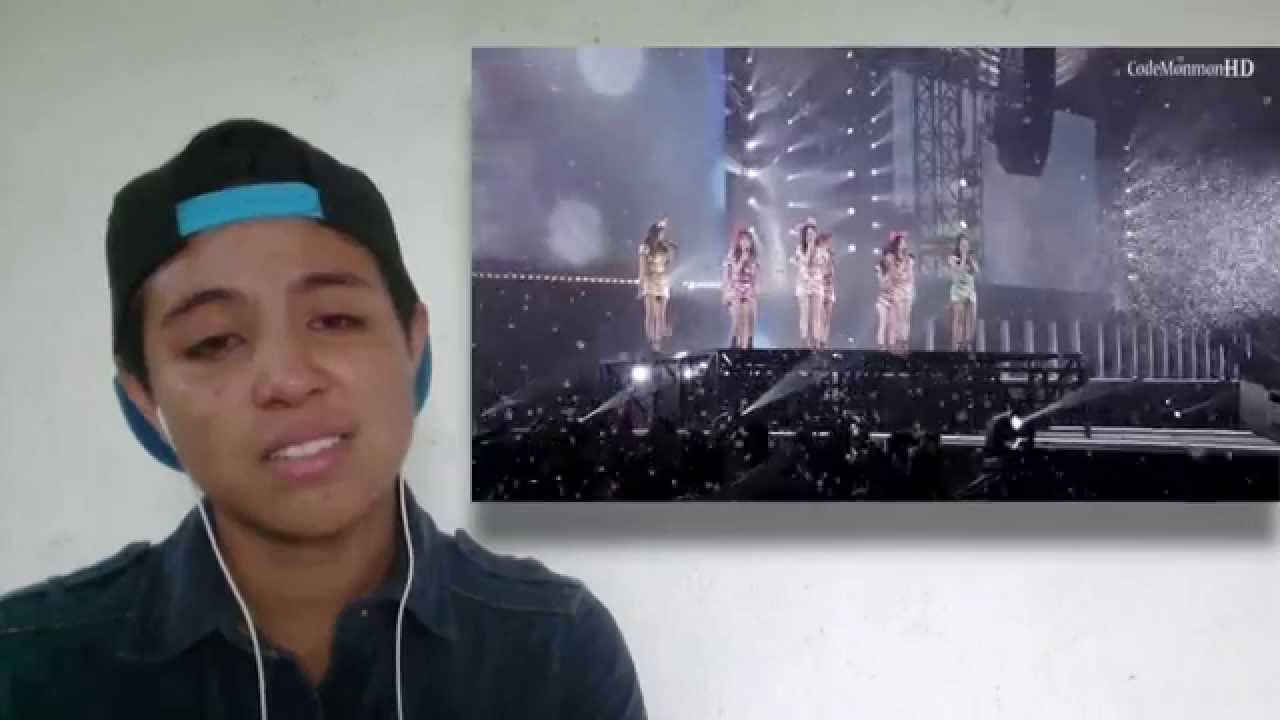 Girls' Generation - 다시 만난 세계 (Into the New World) [Live] (video Reaction by Cassie)
