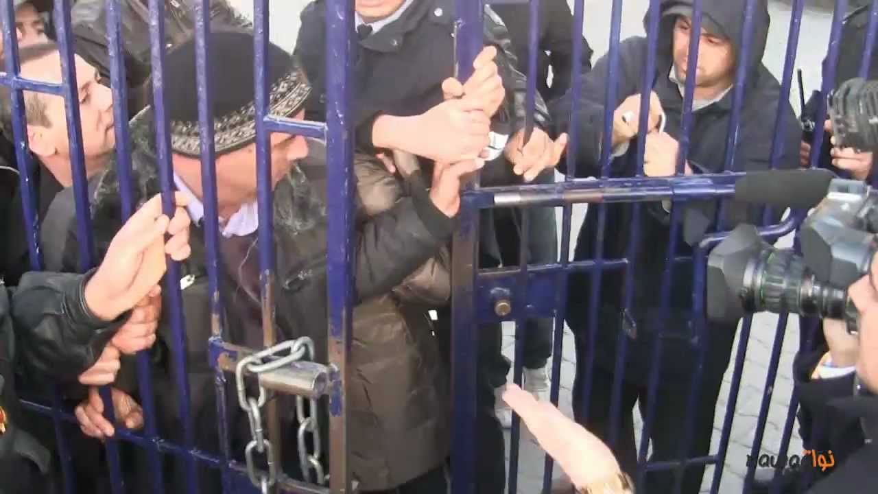 لحظة وصول سامي الفهري الى مستشفى الحبيب ثامر