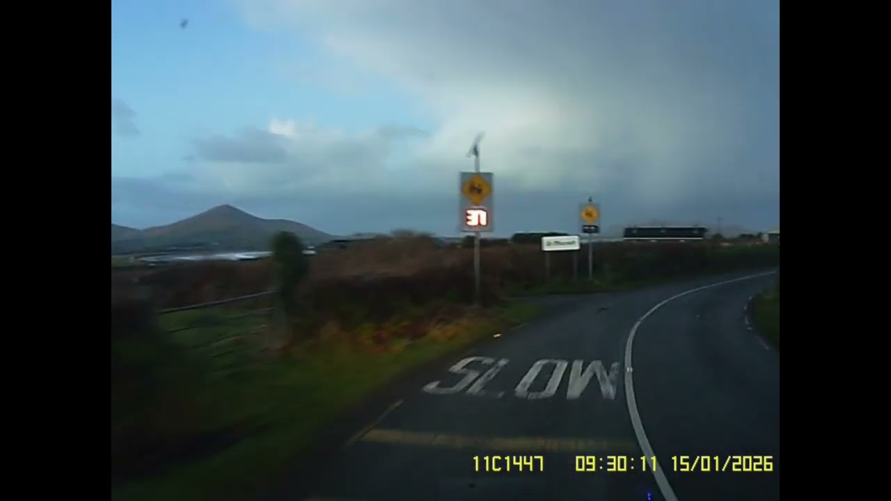 When Driving to Work Feels Like a Postcard – Dingle Peninsula