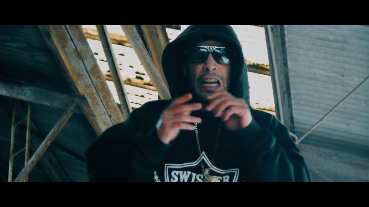 Swisher Sleep - Hot Boy (feat. Jesse James)