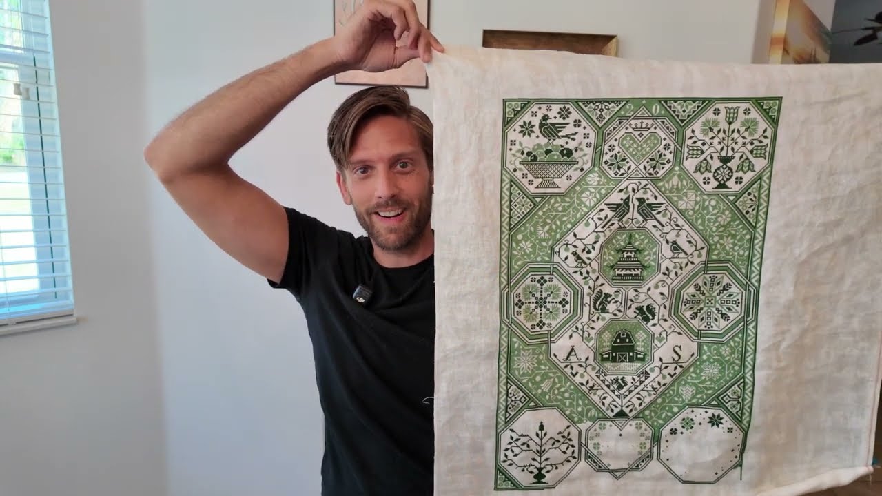 Flosstube #82: Stitching leaves and a new craft!