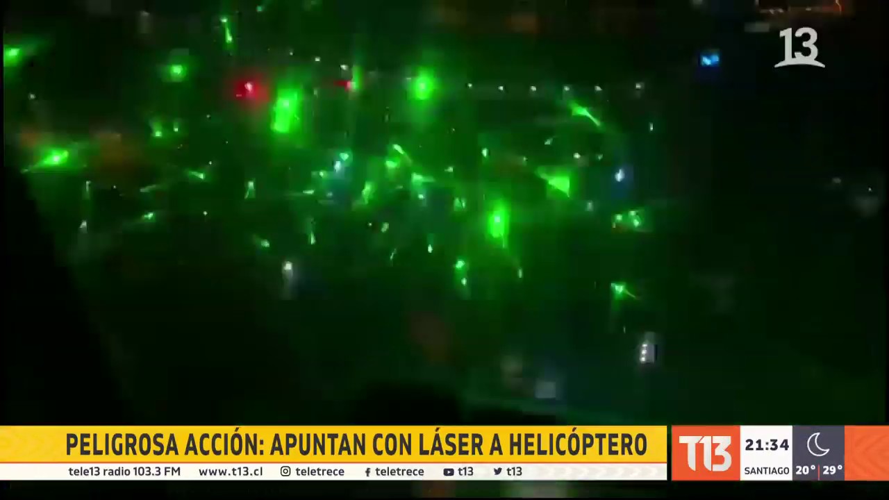 Manifestantes apuntan con láser a helicóptero
