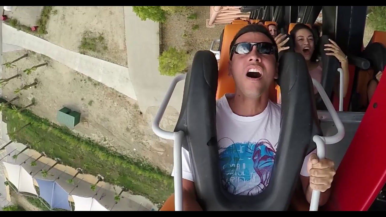 Stunt Fall Parque Warner Madrid - Roller Coaster