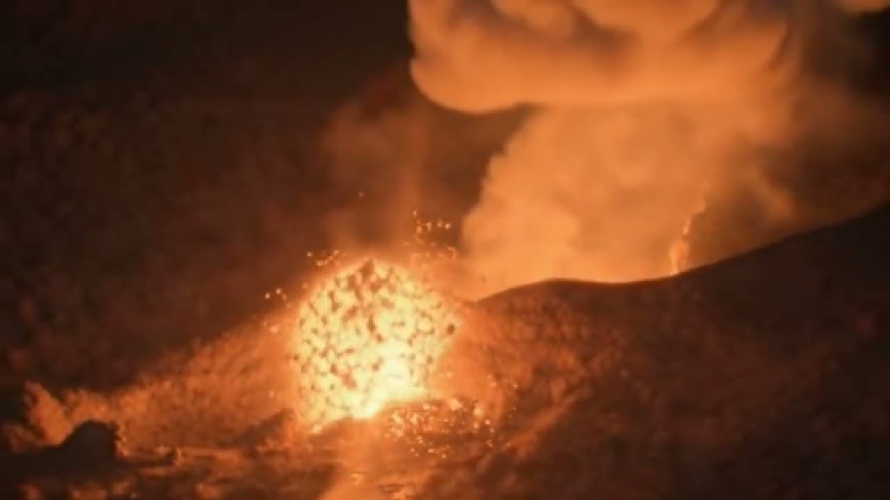 🔥 Hawaii Volcano Magic: Lava Glow & Rainbow 🌋🌈