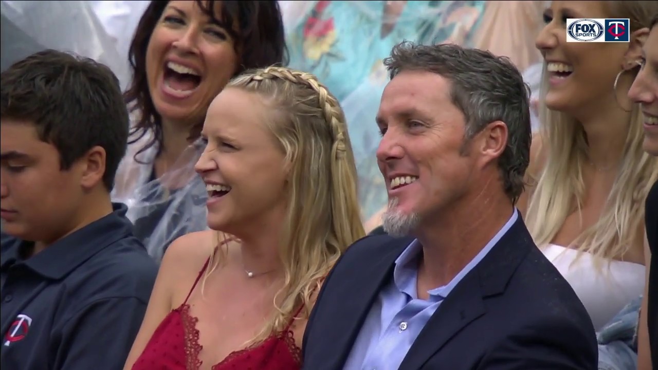 Full ceremony: Joe Nathan inducted into Twins Hall of Fame