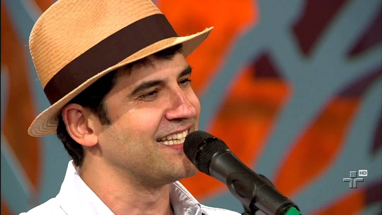 Disco Voador, por Cláudio Lacerda