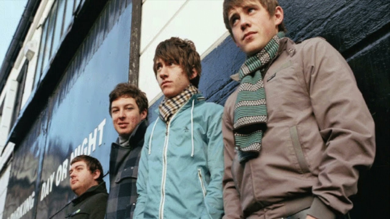 A Certain Romance - Sped Up (Arctic Monkeys)