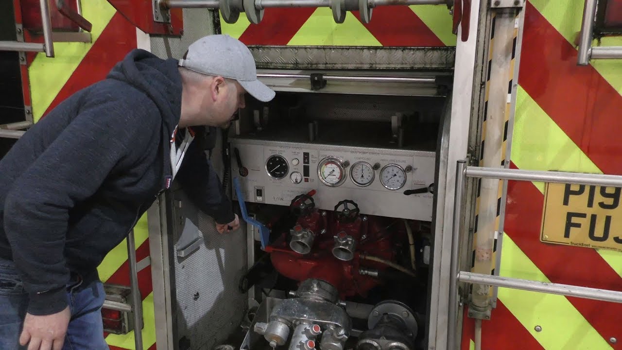 Using a Godiva Pump GMA series On a Dennis Sabre Fire Engine.  Fault finding and leaks