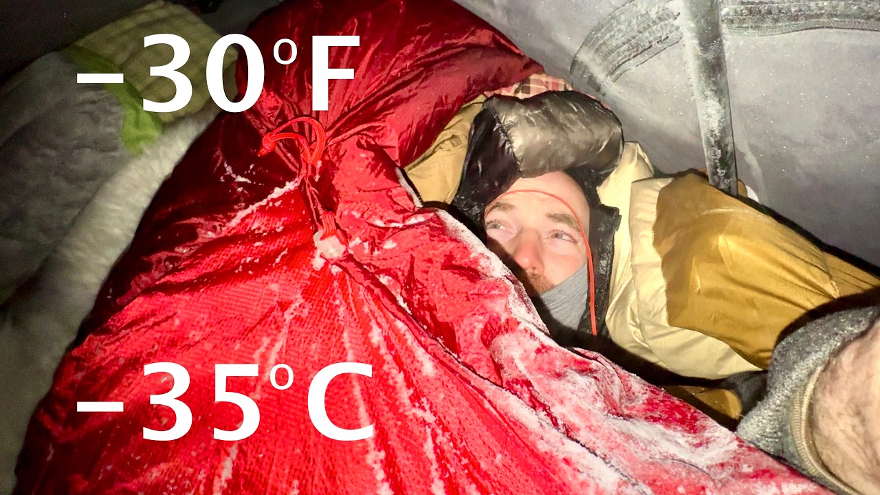 Extreme COLD Arctic Winter Camping (-30&deg;F/-35&deg;C)