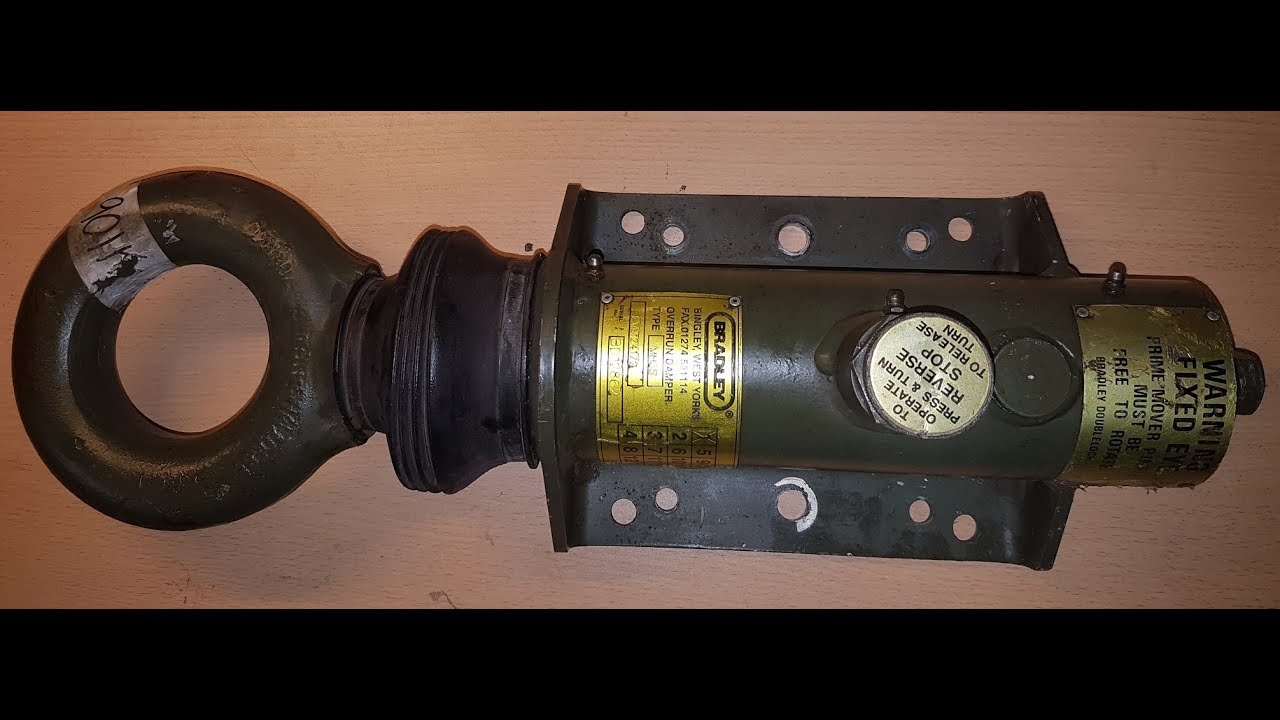 British Army Sankey Trailer Bradley MH35 Overrun Damper Dismantle and Gas Spring Removal