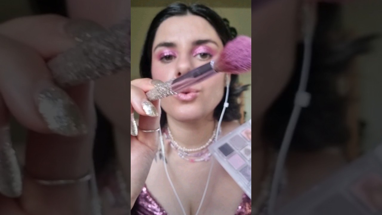 ASMR doing your makeup in 1 minute PINK 💕🌸💘💓 (#asmr #asmrmakeup #asmrmakeuproleplay)
