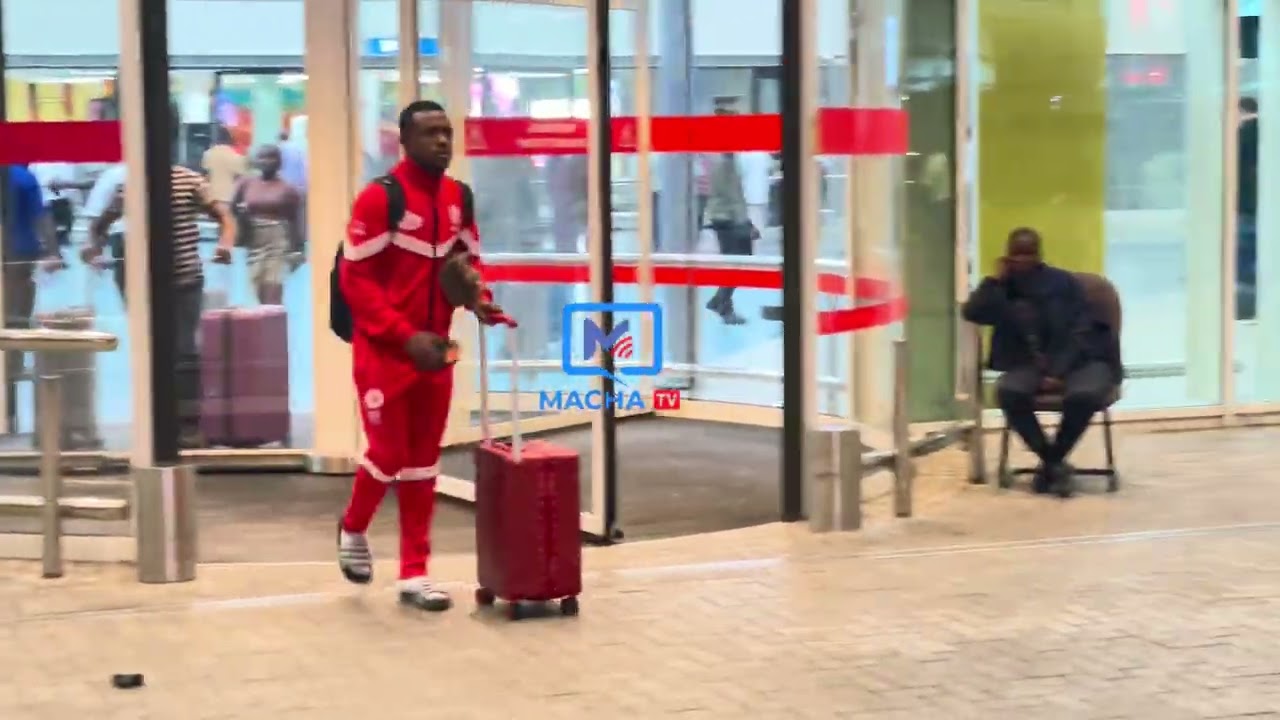 HATARI!! SIMBA WAREJEA NCHINI KIBABE WAKITOKEA ANGOLA KUWAVAA PETRO DE LUANDA
