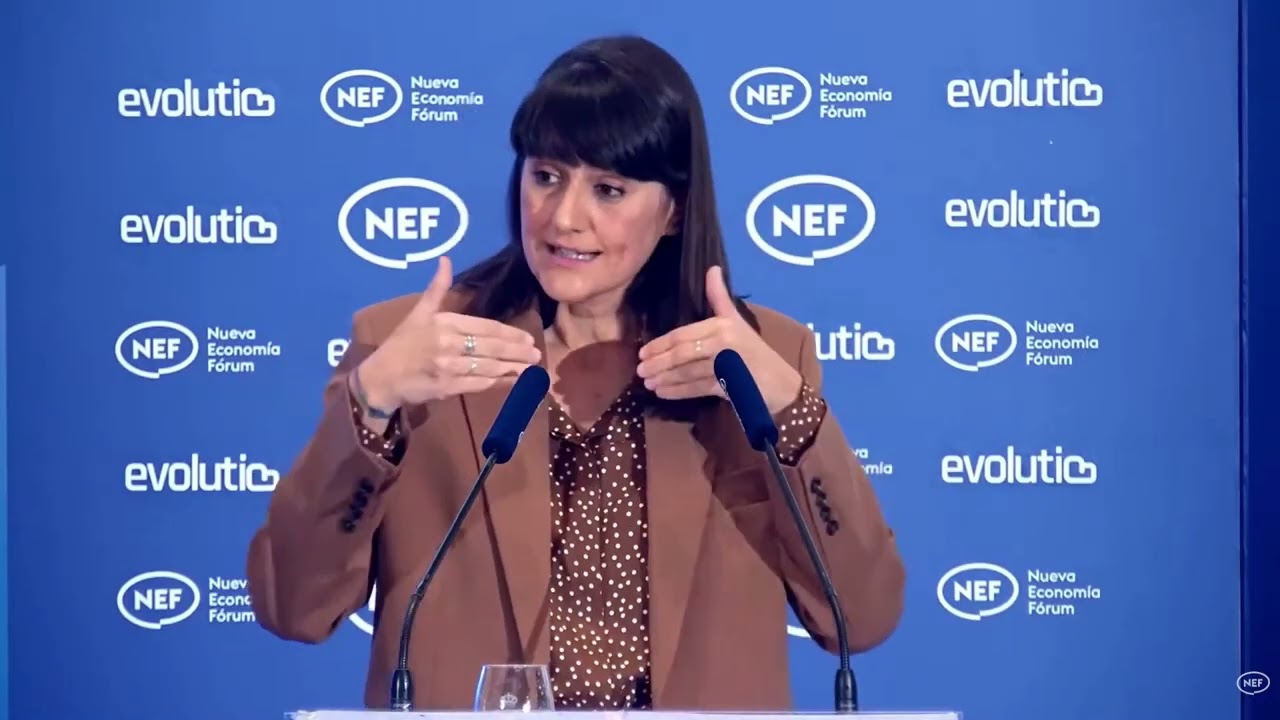 Intervención inicial de María González Veracruz en NEF - Nueva Economía Forum
