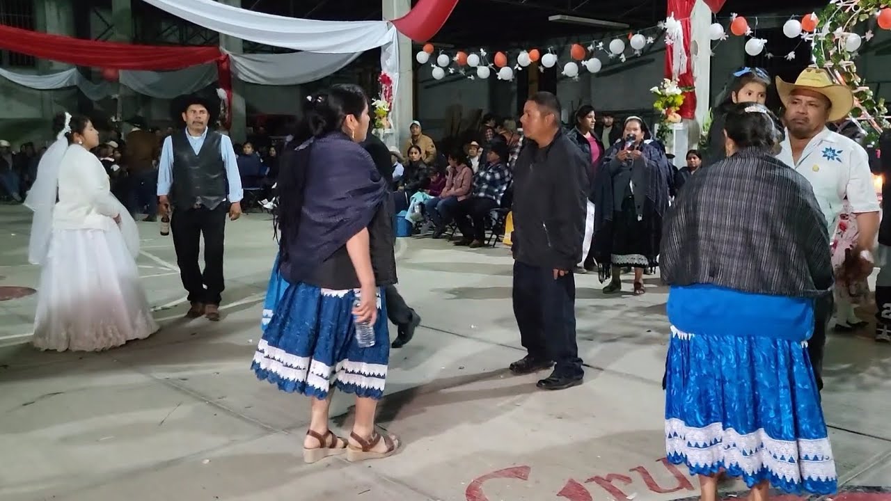 Música Tradicional Boda Santa Cruz San Juan Mixtepec Juxtlahuaca Oaxaca México Región Mixteca