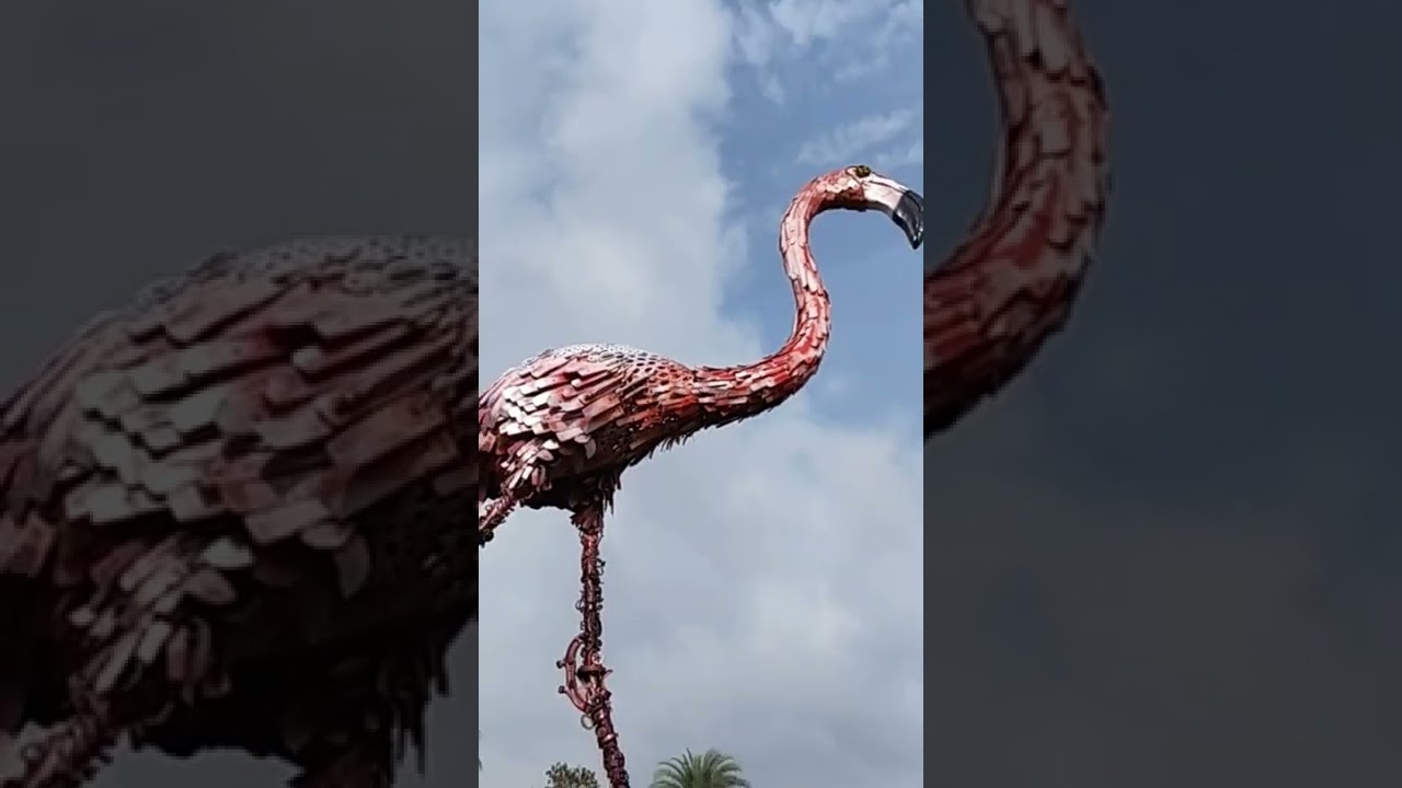 flamingo sculpture