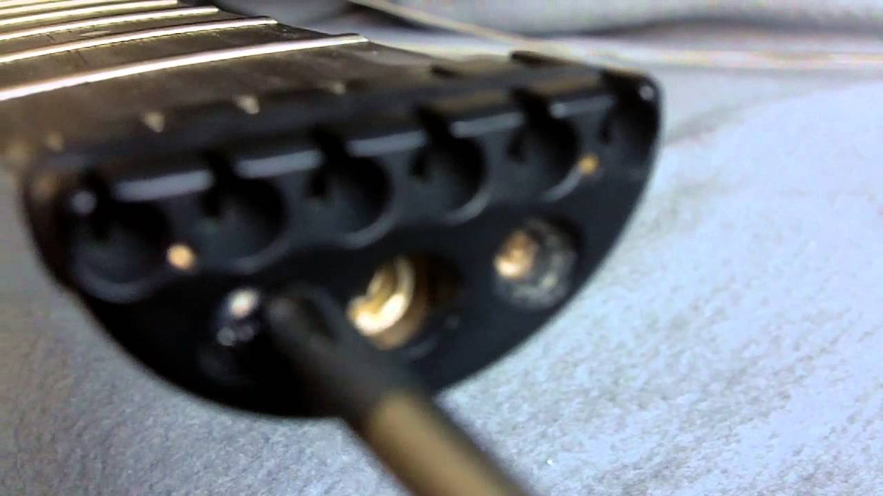 Single ball string replacement on a Steinberger Spirit guitar