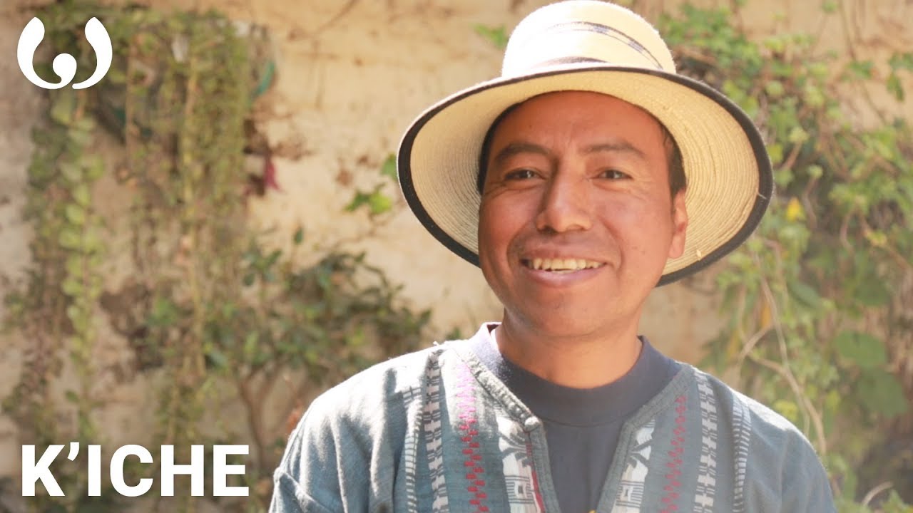 WIKITONGUES: Carlos speaking K'iche'