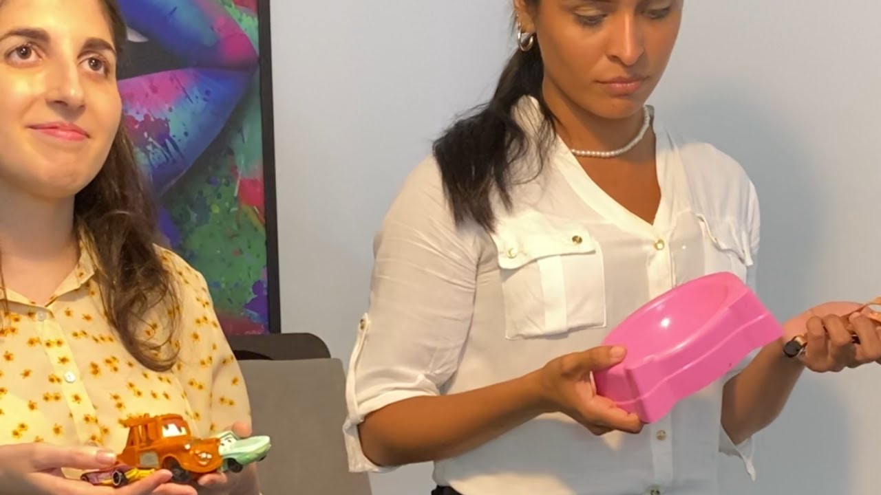 Millionaire decided to test his daughters to give the inheritance and makes a big surprise